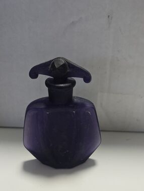 Purple Women’s Bath & Body Fragrance Bottle